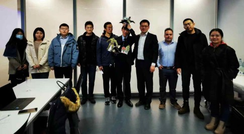 Teng Longs Verteidigung Gruppenphoto